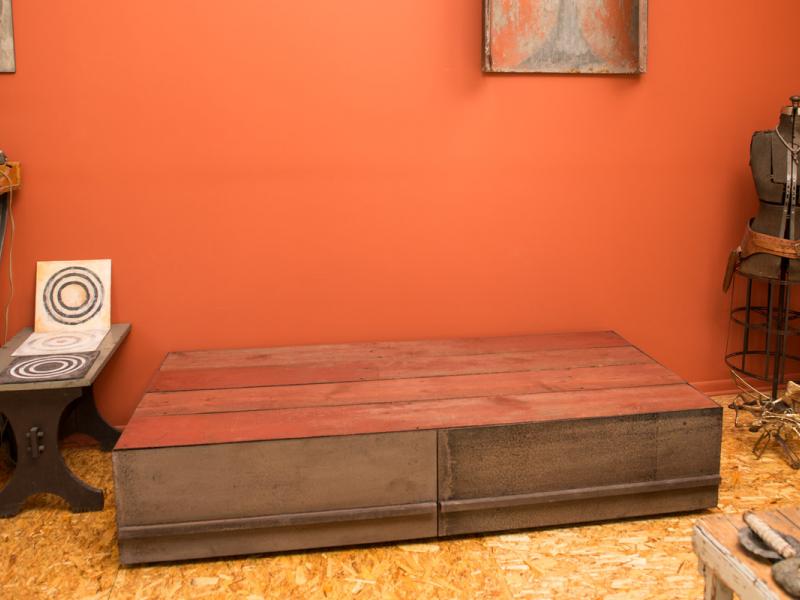 Corten Ottoman