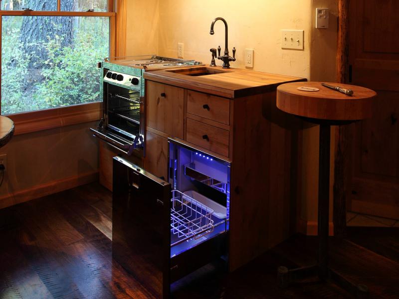 Micro Kitchen