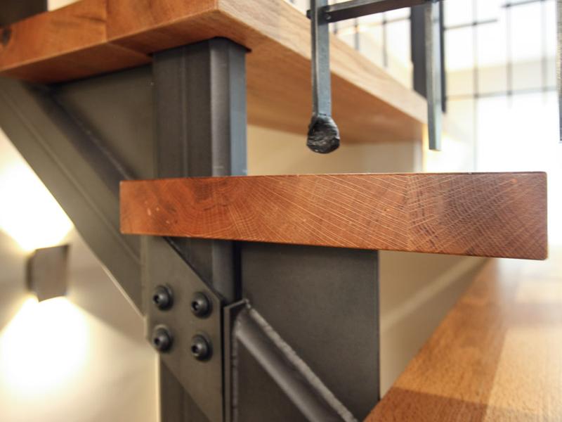 Moire Drip Forged Staircase