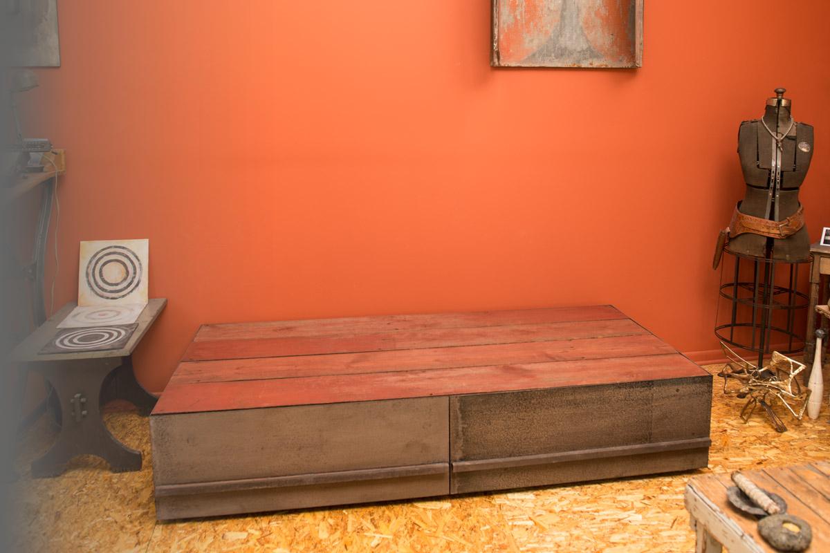 Corten Ottoman